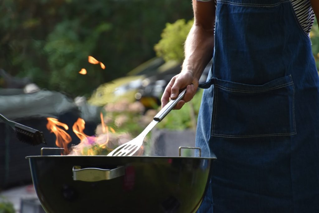 Photo Charcoal grill